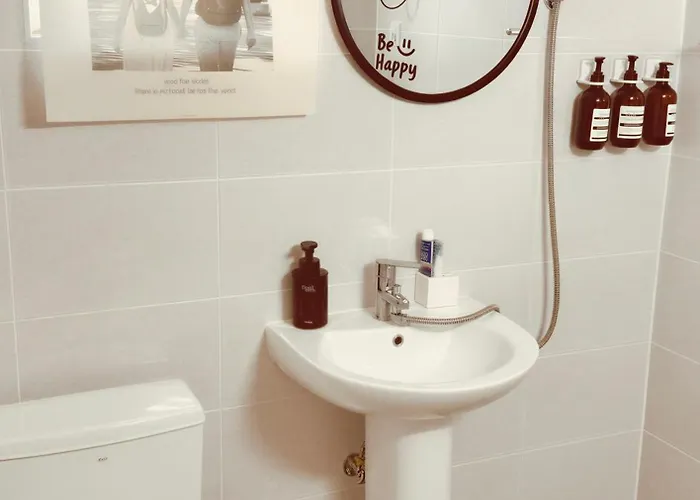 Pousada Near Seomyeon 3 Bedroom House With Free Parking Busan